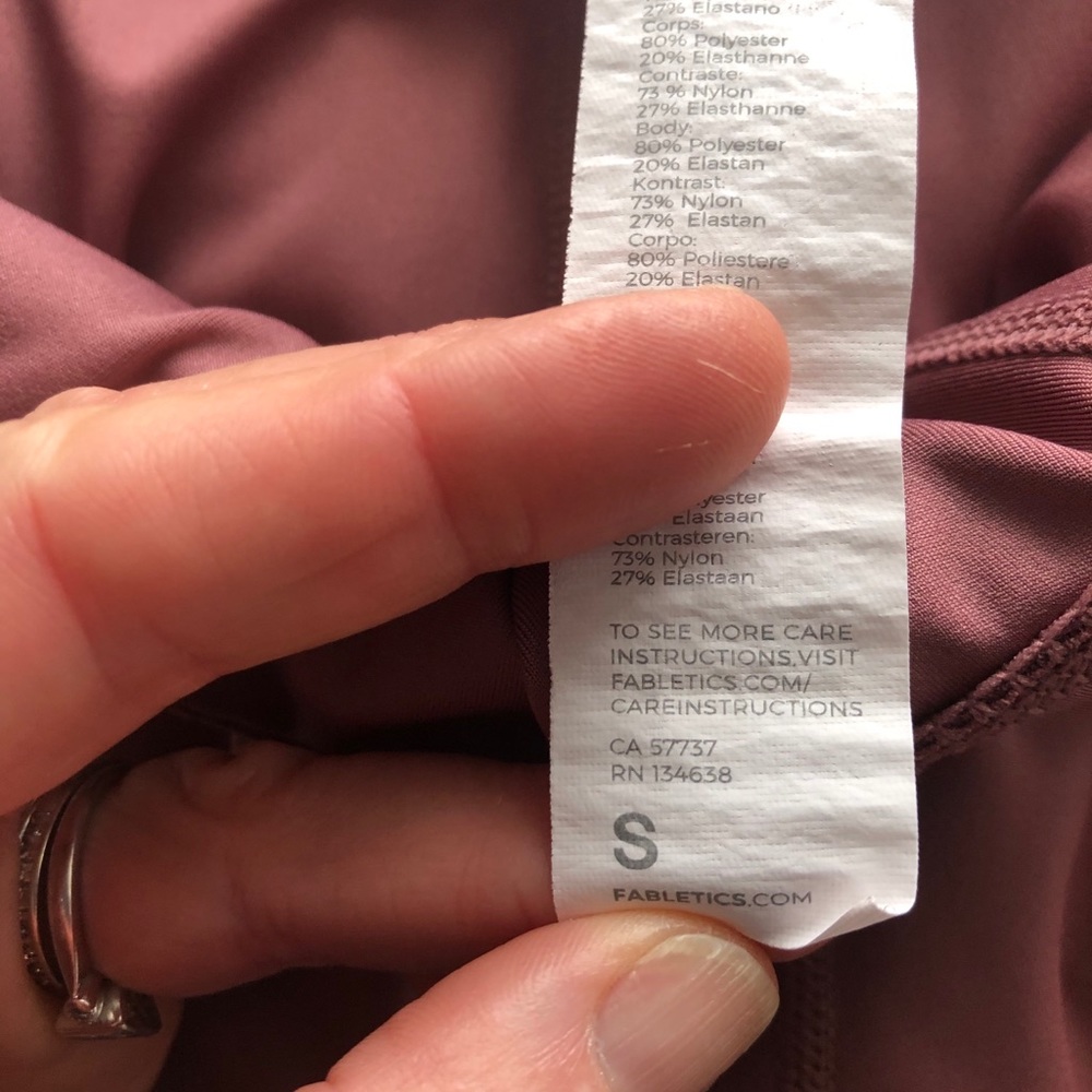 FABLETICS MID RISE ULTRACOOL REFLECTIVE LEGGING - Picture 2 of 9